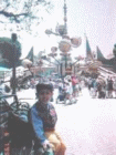 thm_Disney_Land.gif